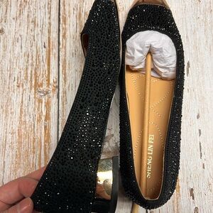 Shiny Black Women's Flats
